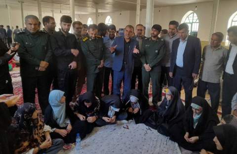 برگزاری اردوی جهادی مدیران کل ادارات کهگیلویه و بویراحمد در روستای سیوکی جلیل 