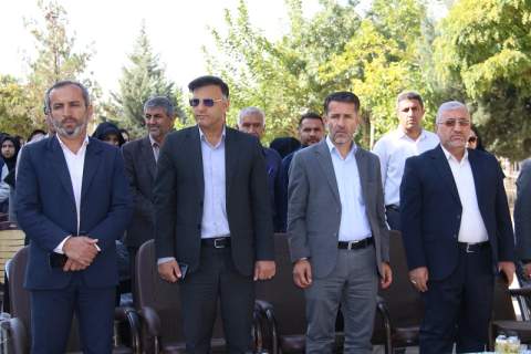 زنگ شور عاطفه ها در دبیرستان دخترانه 9دی یاسوج به صدا درآمد 