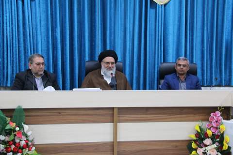 دیدار مدیرکل و شورای مدیران کمیته امداد کهگیلویه و بویراحمد با امام جمعه یاسوج