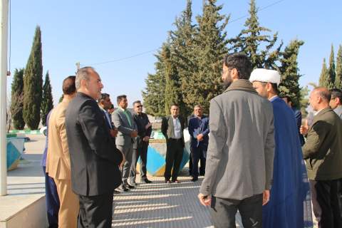 تجدید پیمان مدیرکل کمیته امدادکهگیلویه و بویراحمد با شهدا در اولین روز کاری