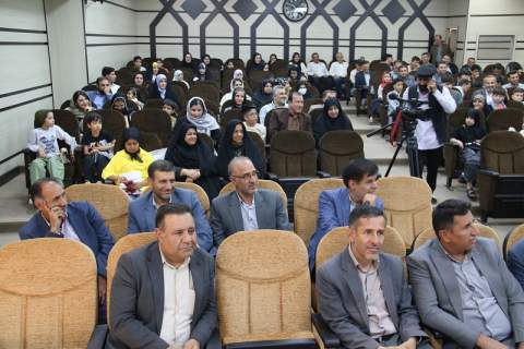 برگزاری مراسم جشن میلاد پیامبر (ص) در کمیته امداد کهگیلویه و بویراحمد