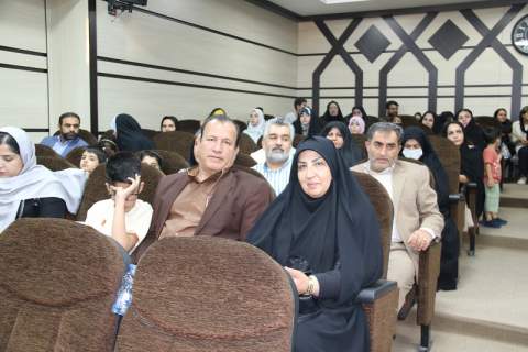 برگزاری مراسم جشن میلاد پیامبر (ص) در کمیته امداد کهگیلویه و بویراحمد